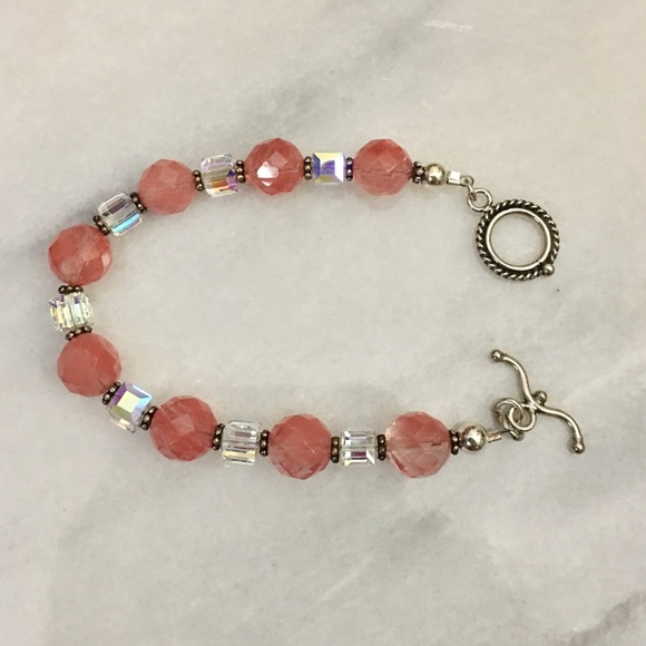 New Cherry Quartz & Swarovski Cube Crystal Bracelet - Picture 3 of 8